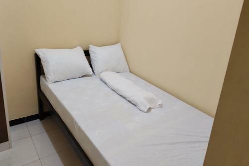 Hotel Oyo 91209 Arjuna Residence Sby