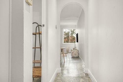 Modern 2-bed Apartment Steps From Bondi Beach