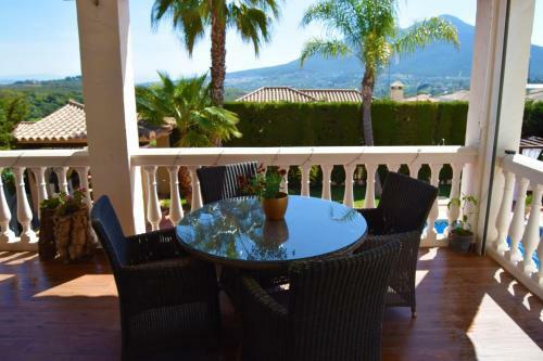 Andalusian Villa & Pool