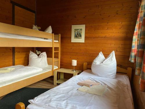 Heidegut Eschede Reitsportanlage Und Feriendorf