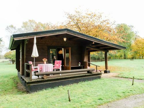 Heidegut Eschede Reitsportanlage Und Feriendorf