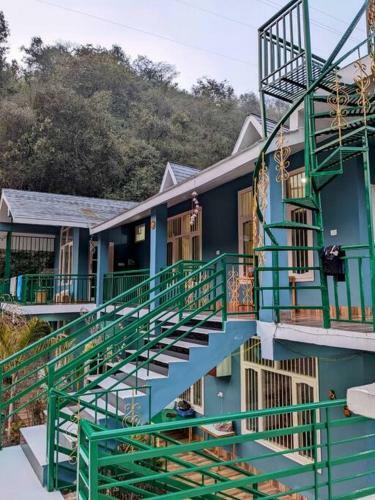 Riverdale-kasauli.swimming Pool,rain Dance,bonfire
