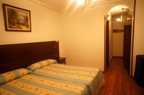 Hotel Mirador Da Ribeira