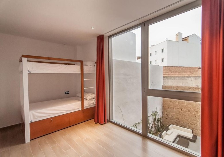 Youth Hostel J�vea