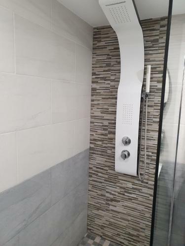 Habitaciones Privadas En Precioso Piso Compartido