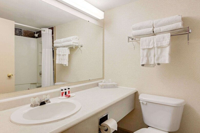 Hotel Clarion Resort Pinewood Park