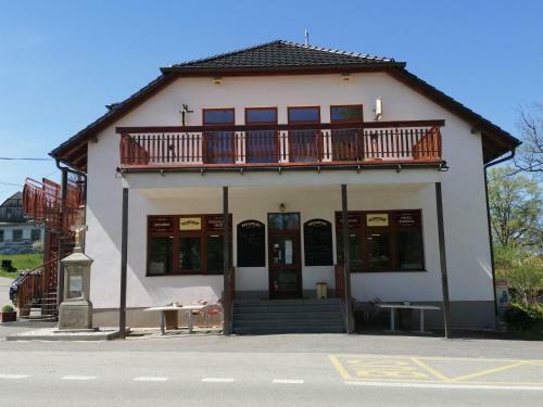 Apartamento Ubytov�n� Koloni�l