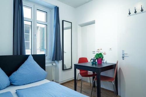 Hitrental Old Town Apartments