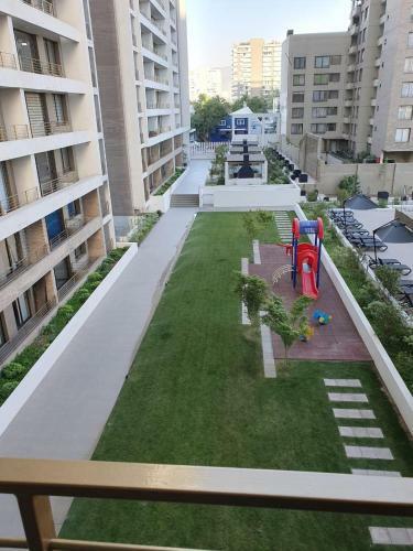Apartamento Dpto Metro Irarrazaval, Cerca Estadio Nacional