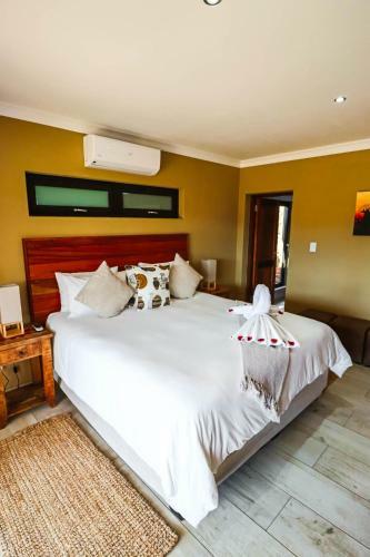 Hotel Golden Impalas Bush Resort
