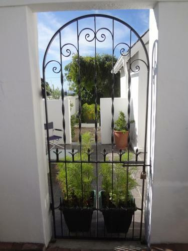 Hostal Walker Bay Manor Mansion