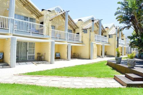 Hostal Beach Cabanas