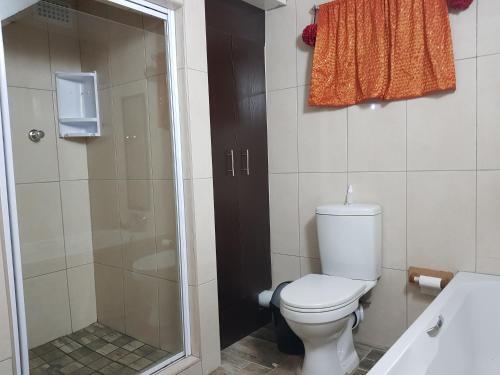 Hostal Gemstone Guest House