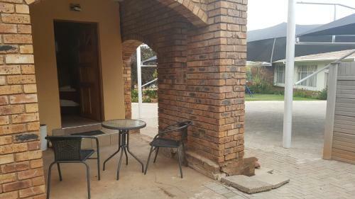 Hostal Gemstone Guest House
