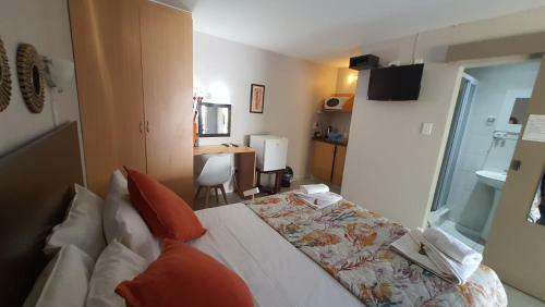 Hostal Gemstone Guest House