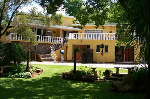 Hostal Gemstone Guest House
