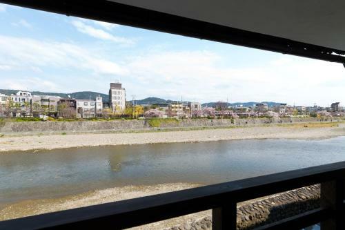 Kyotoya Kamogawagojo