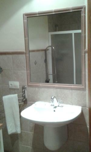 B&B Ra Tenaja
