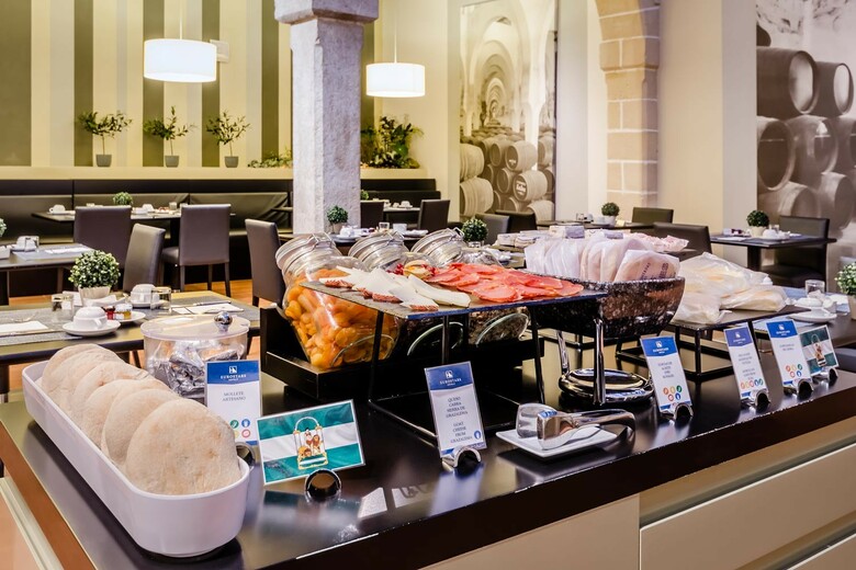 Hotel Eurostars Asta Regia