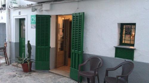 Hostal Casa De Huespedes La Pe�a