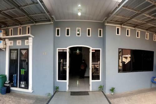 Hotel Amira Guest House Syariah Redpartner