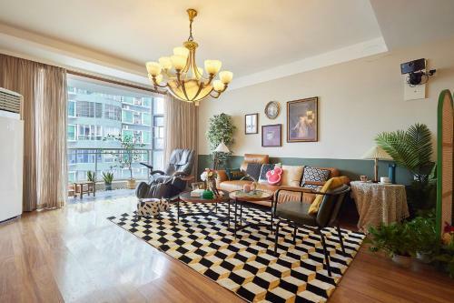Locals Apartment House 02