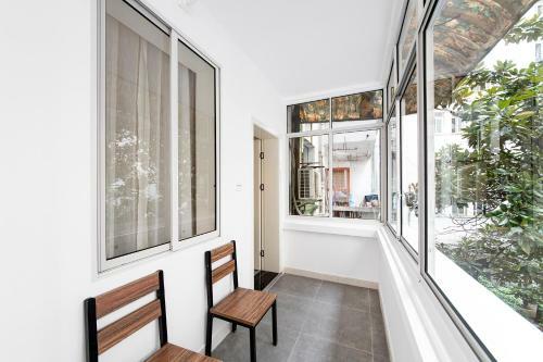 Locals Apartment Place 07