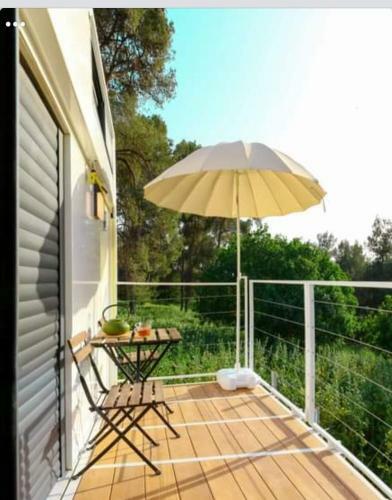 Point Of View - A Luxurious Remote Portable Private Resort On Wheels