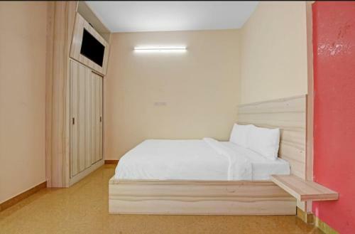 Ssv Hotel Avalahalli