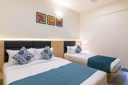 Hotel Iris Suites