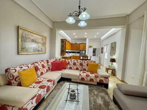 Melina Apartments