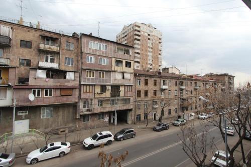 Apartamento Komitas Tigranyan 13 Shukayi Mot