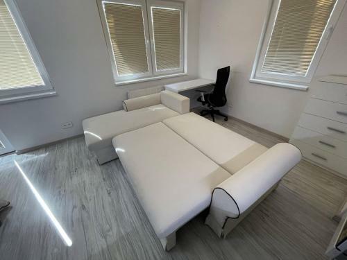Apartment Rosni?ka With King Bed, Balcony, Free Parking