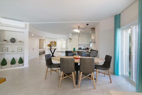 Apartamento Encosta Do Lago - With Private Pool