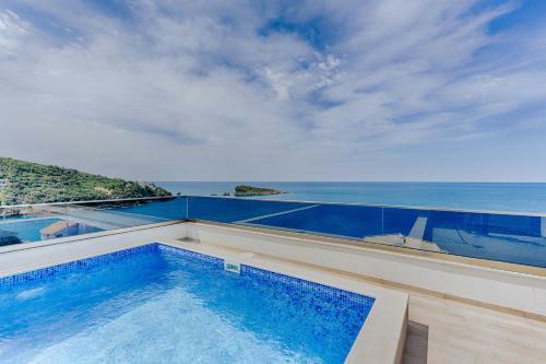 Apartmani Maslina Lux