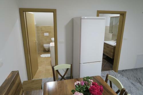 Hostal Rooms For Rent In Ljubljana