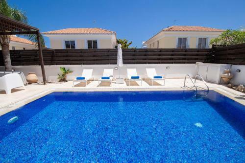 Villa Eftihia