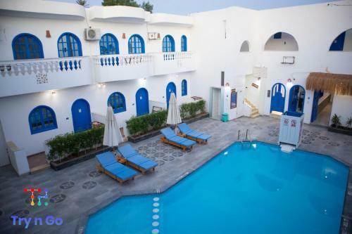 Sea Horse Hotel