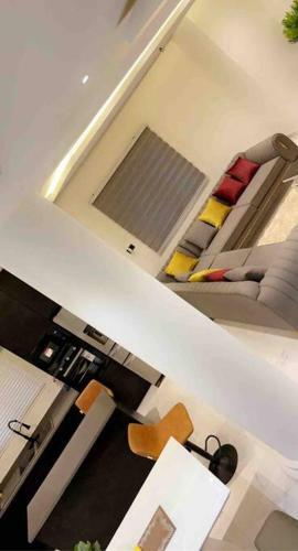 Apartamento Cheerful Two Bedroom Vacation Home With A Pool