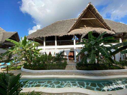 Paka House-rafiki Village
