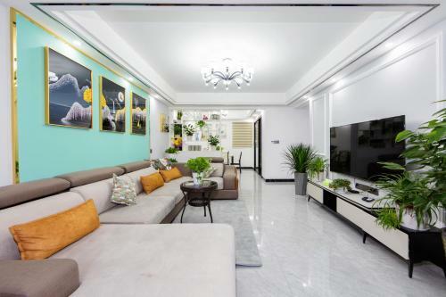 Locals Apartment Place 24