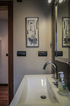 Aparthotel Suites Aguas De Viznar