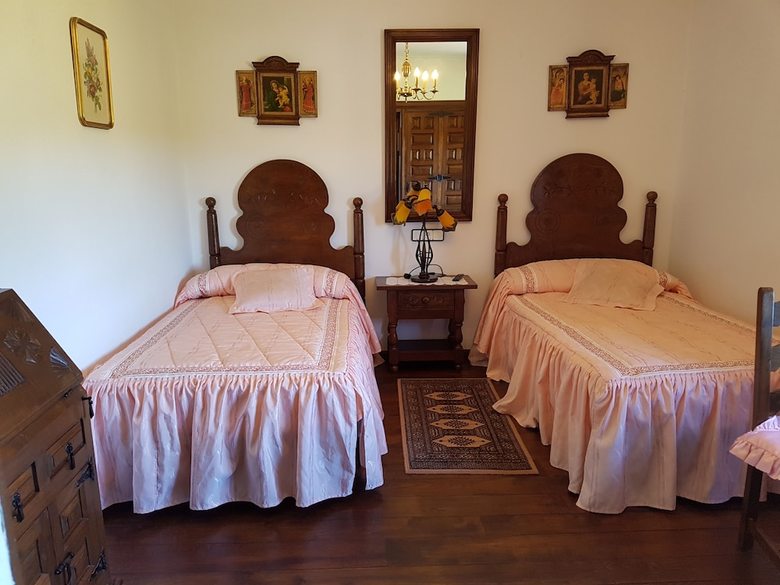 Hostal Pension Castio