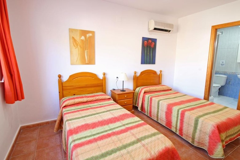Canuta Baja Costa Calpe Bungalows