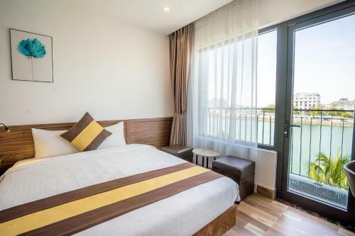 Anson Bay Hotel