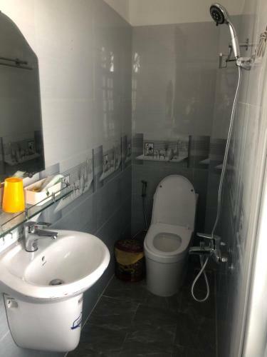 Hotel Kh�ch S?n Duy Huy
