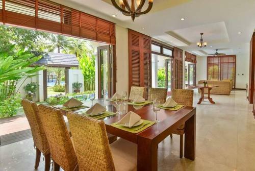 Furama 3-bedroom Pool Villa In Da Nang