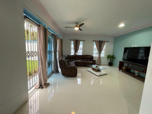 1-2-3 Villa/residencial