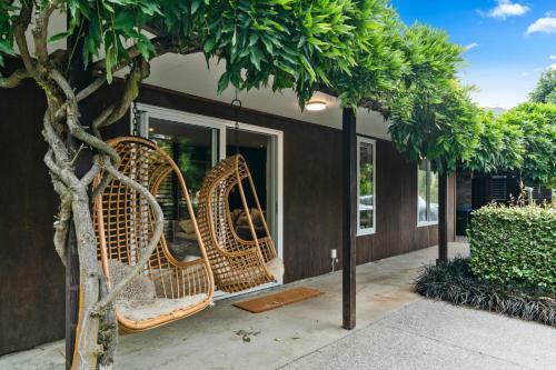 Eely Point Oasis - Wanaka Holiday Home