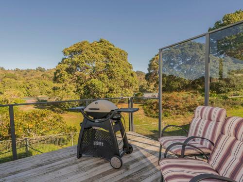 Patuwai Paradise - Whangamata Holiday Home